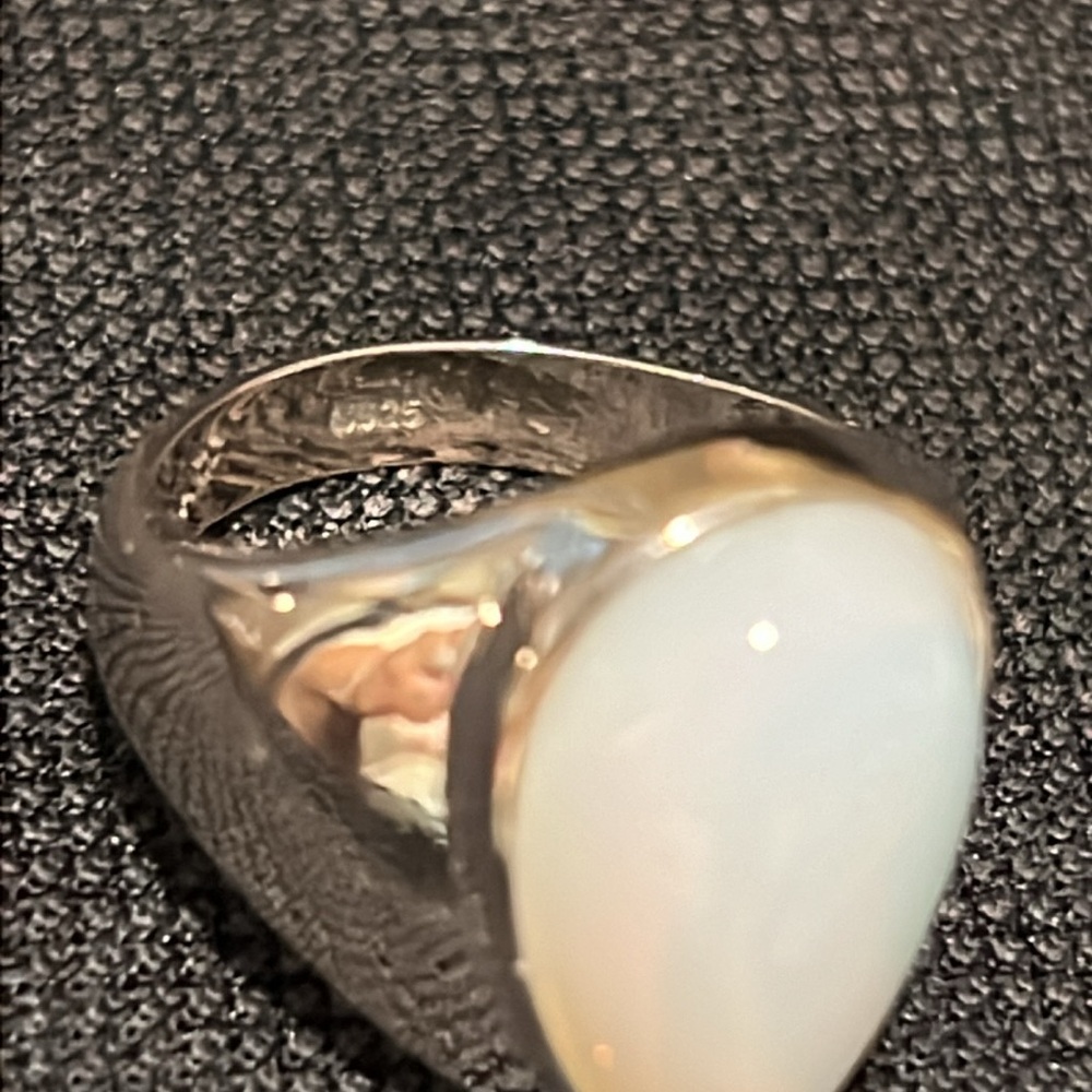 925 Moonstone Ring - image 4